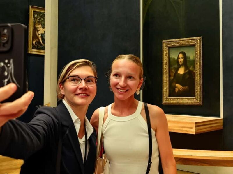 Paris: Louvre Museum Guided Tour with Skip-the-Ticket-Line - Who Will Love This Tour?