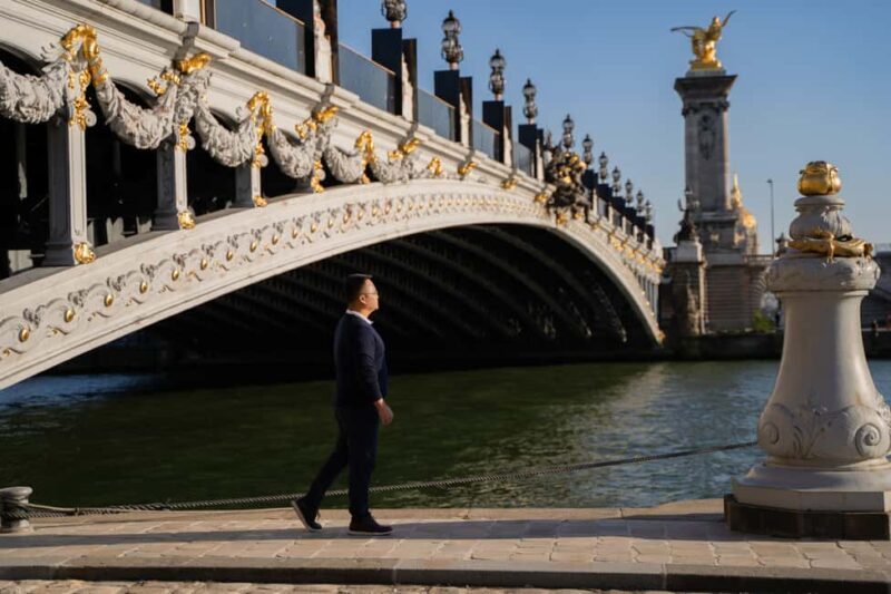 Paris: Louvre photoshoot or Seine bridges Eiffel Tower walk - The Sum Up: Who Is This Photoshoot Best For?