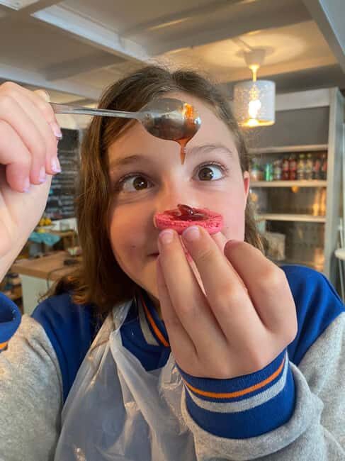 Paris: Macaron Baking Class for Families and Kids - Paris: Macaron Baking Class for Families and Kids