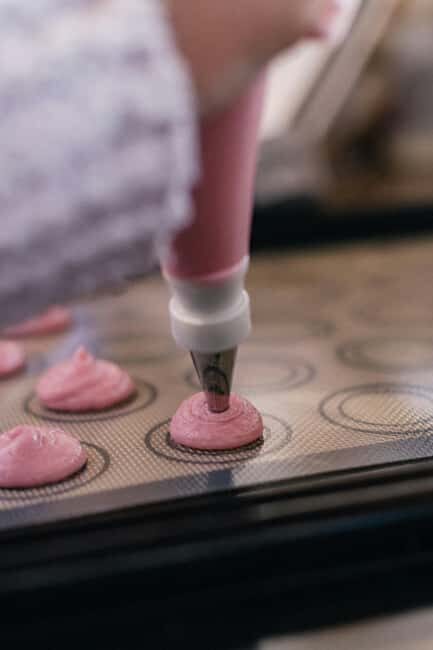 Paris: Macaron Baking Class - Who Will Love This?