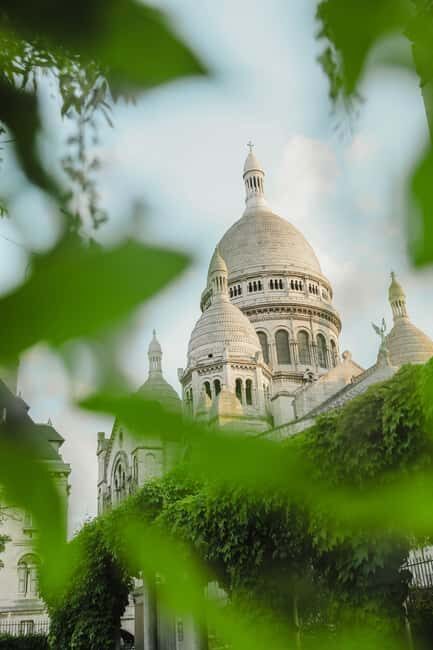 Paris: Magical Montmartre, without the crowds. - Authentic Experiences and Authentic Guides