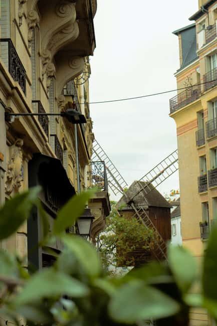 Paris: Magical Montmartre, without the crowds. - Who Should Book This Tour?