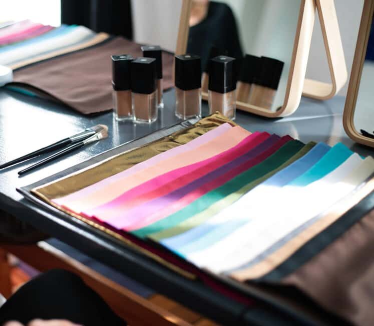 Paris: Make-up Class with Color Analysis - Practical Details