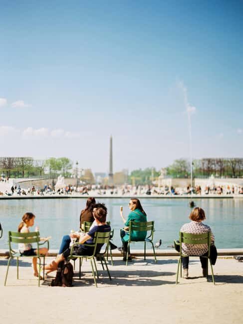 Paris: Marais Guided Tour With a local parisian guide - Practical Tips for Travelers