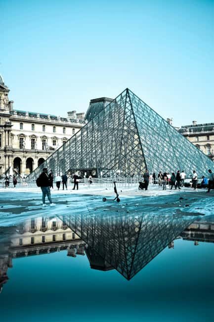 Paris: Mona Lisa and Louvre Highlights Tour SEMI PRIVATE - The Benefits of a Guided, Short Tour