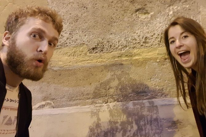 Paris Mona Lisa Quest: Self-Guided Murder Mystery Game - FAQ