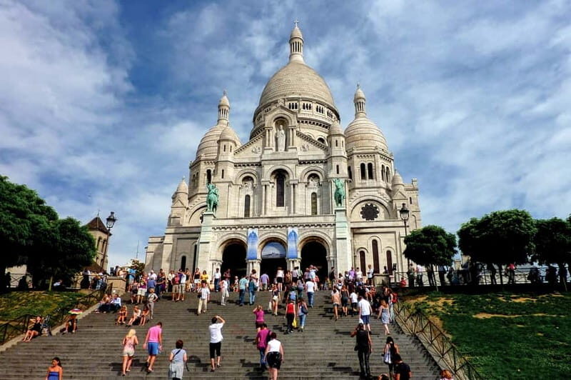 Paris: Montmartre Hidden Gems and Highlights Walking Tour - Panoramic Views from Sacré-Coeur