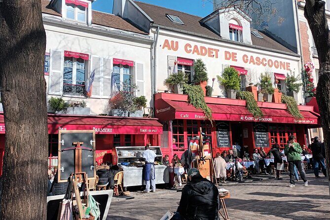 Paris: Montmartre Semi-Private Guided Walking Tour - Exploring Paris’s Artistic Neighborhood: A Deep Dive into Montmartre