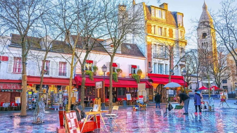 Paris: Montmartre Tour, Dinner & Cabaret Show SEMI PRIVATE - Key Points