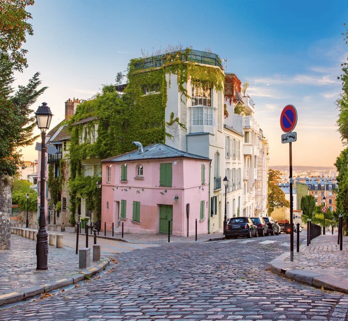 PARIS: Moulin Rouge and Montmartre walking tour SEMI-PRIVATE - The True Value of This Tour