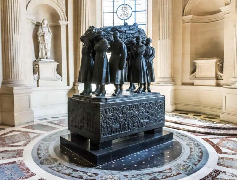 Paris: Napoleon's Tomb Entry Ticket and Tour - Key Points