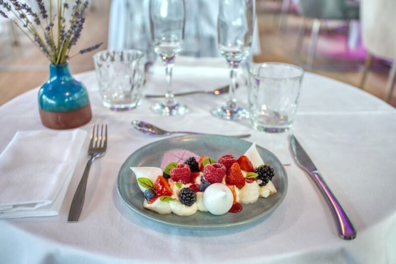 Paris: New Year's Eve Diamant Bleu Special Dinner Cruise - Practical Tips for a Great Experience