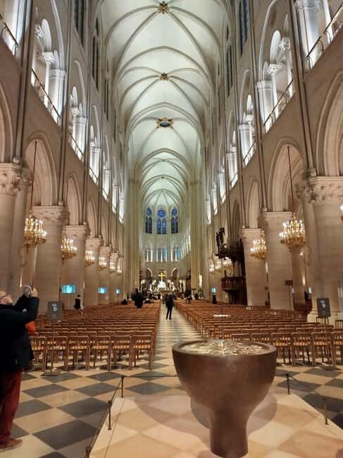Paris: Notre Dame Cathedral Guided Tour of the Neighborhood - The Practical Side: Price, Timing, and Tips