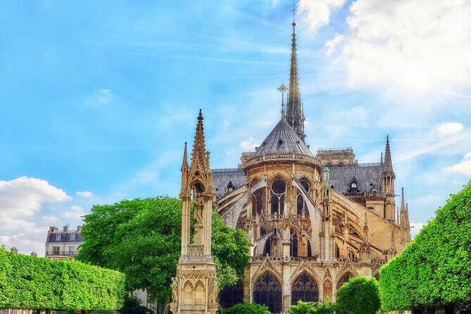 Paris Notre Dame Cathedral & lle de la Cite Walking Tour - What We Love and What to Consider