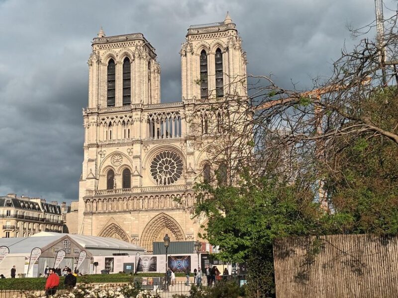 Paris: Notre Dame Exterior Walking Tour with Sainte Chapelle - Final Thoughts