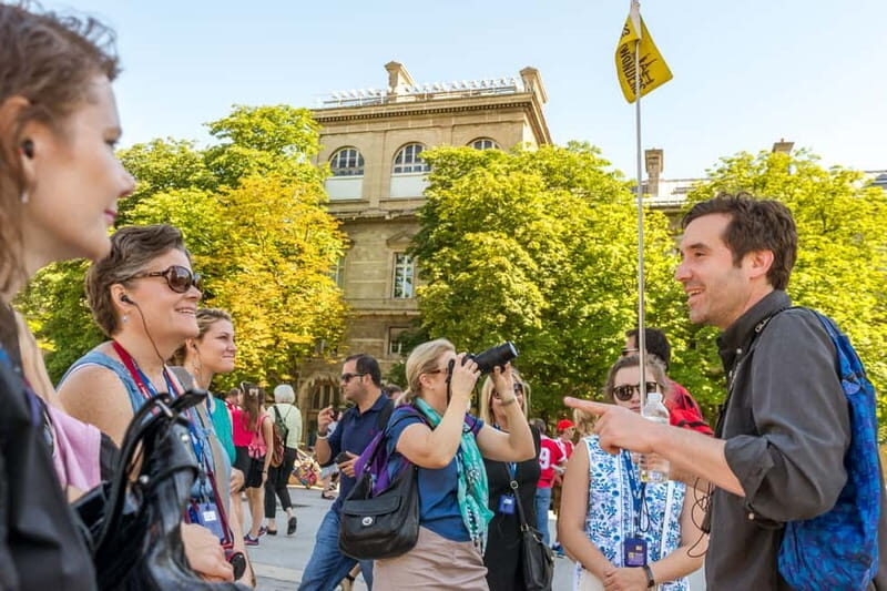 Paris: Notre-Dame Guided Tour with Access to the Cathedral - The Walk Around Île-de-la-Cité
