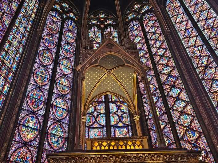 Paris: Notre Dame Outdoor Tour with Sainte-Chapelle / Crypt. - A Detailed Look at the Tour Experience