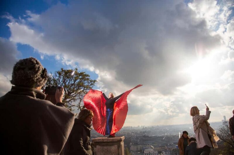 Paris: Opera Singer Guide in Montmartre - Exploring Montmartre with Opera: A Guide to the Unique Singing Tour