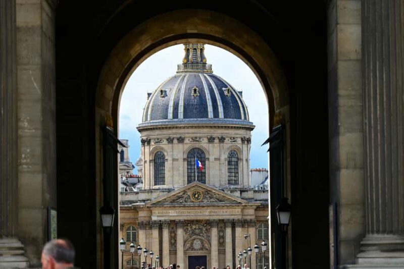 Paris: Pantheon to Notre Dame Tour with Pantheon Ticket - FAQ