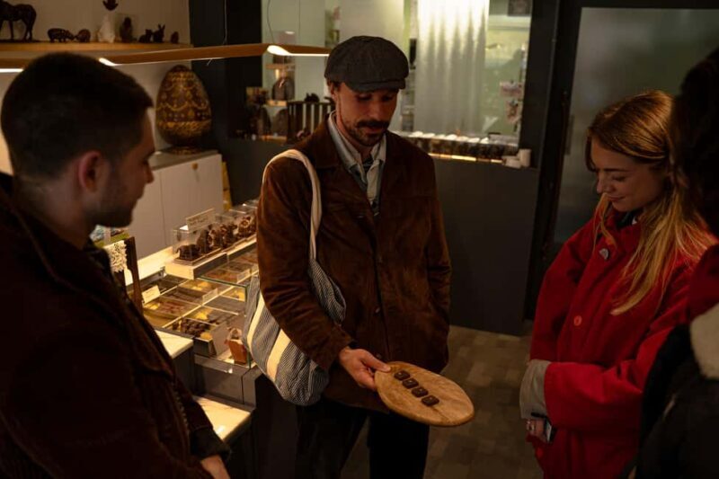 Paris : Pastries & Tragedies - A sweet tour of Montmartre - Frequently Asked Questions