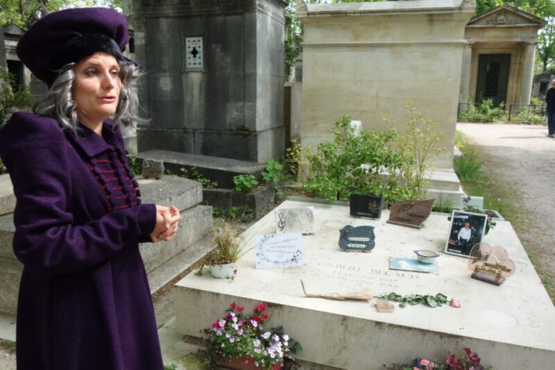 Paris: Père Lachaise Cemetery Guided by the Great Sibylle - A Deep Dive Into the Père Lachaise Experience