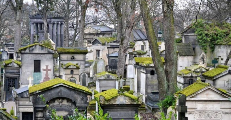 Paris: Pere Lachaise Cemetery Guided Tour - Paris: Pere Lachaise Cemetery Guided Tour