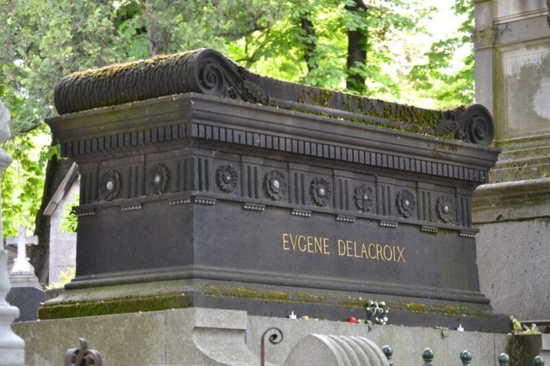 Paris: Pere Lachaise Cemetery Guided Tour - Key Points