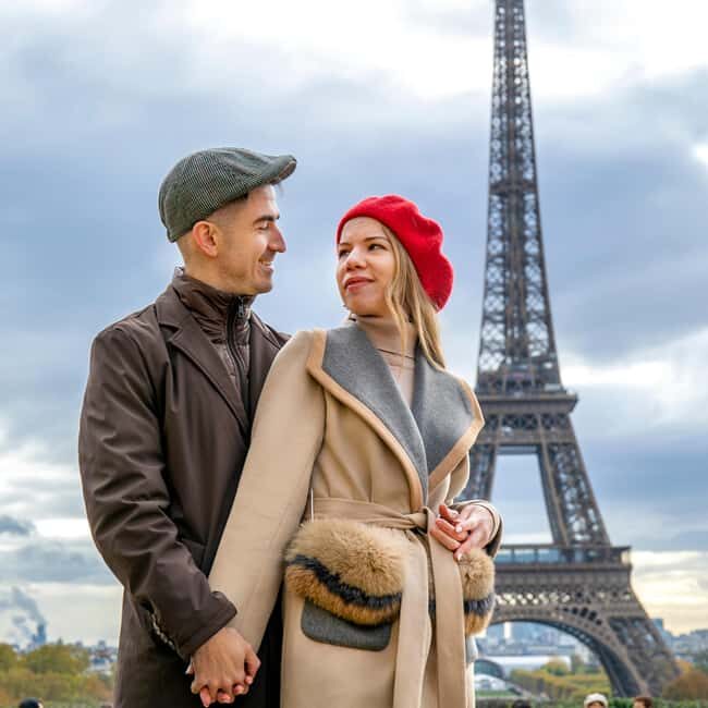 Paris: Photoshoot Around Eiffel Tower with 55 Edited Photos - Practical Details