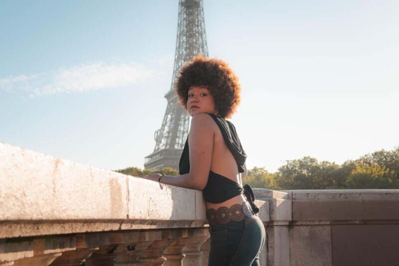 Paris Portrait Photoshoot at the Eiffel Tower - Key Points