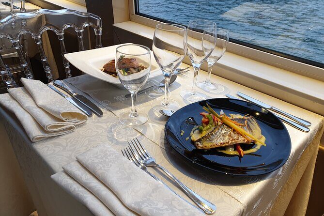 Paris Prestige Dinner Cruise from Eiffel Tower Area - Final Thoughts