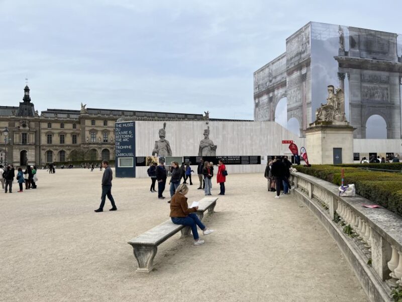 Paris: Priority Access, Guided Louvre Museum Tour w/ Expert - Discover the Louvre: A Guided Experience with Priority Access