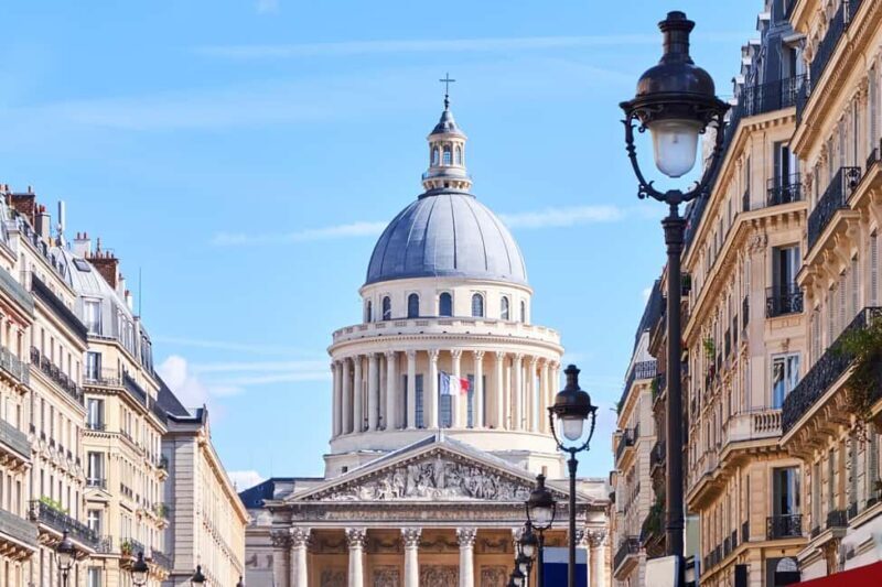 Paris: Private City Sightseeing Tour with Driver - FAQ