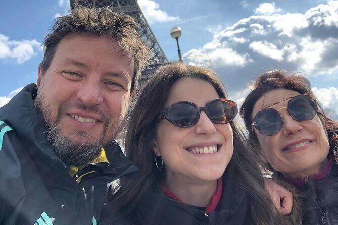 Paris : Private Custom Walking Tour with A Guide (Private Tour) - FAQ
