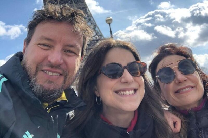 Paris: Private Custom Walking tour with A Local Guide - A Deep Dive into the Experience