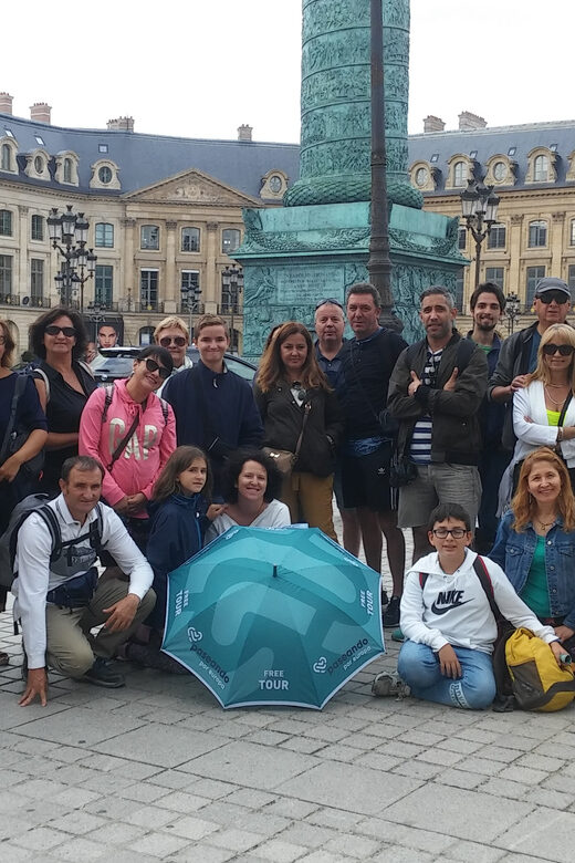 Paris: Private Customizable City Tour in Spanish - Practical Details and Considerations