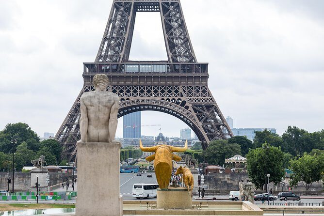 Paris Private Day Tour & Seine Cruise for Kids and Families - An In-Depth Look at Your Paris Family Adventure