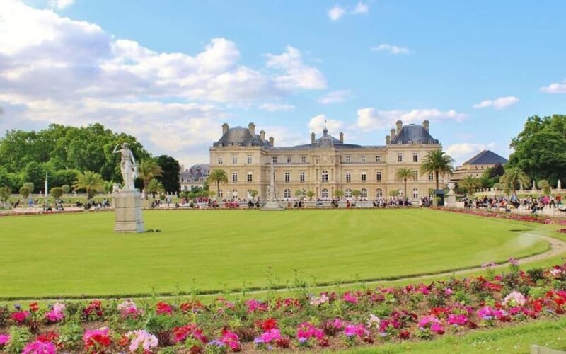 Paris: Private Full or Half-Day Sightseeing Tour with Local - Frequently Asked Questions