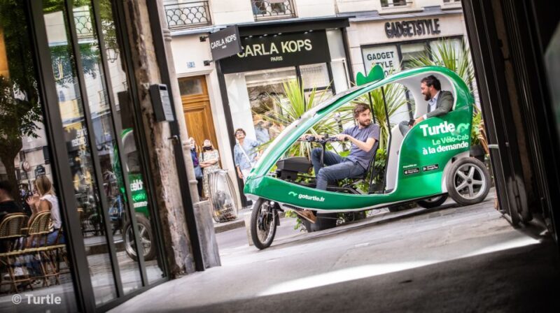 Paris : Private guided tour in Rickshaw bike - Napoléon - Practical Tips for Your Ride