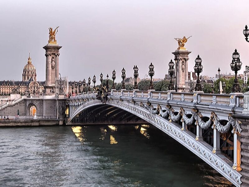 Paris: Private Layover Tour - Key Points