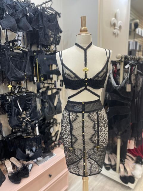 Paris: Private Lingerie Fitting activity - Who Should Consider This Tour?