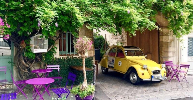 Paris: Private little-known places tour in Citroën 2CV 2h - What Makes This Tour Special?
