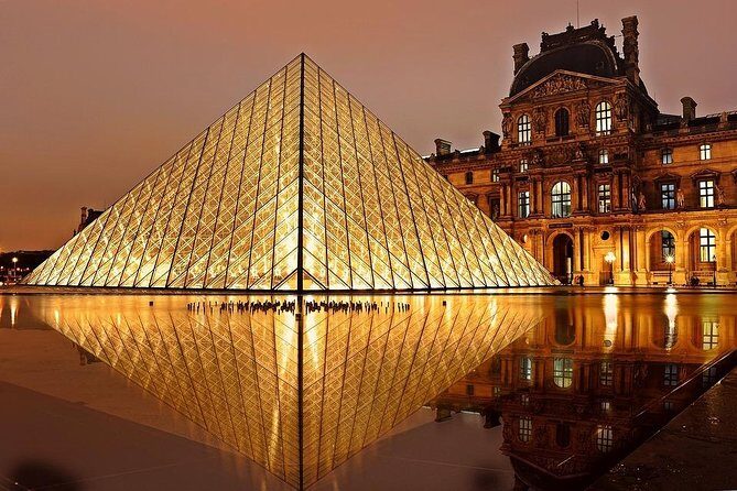 Paris Private Night Tour with River Cruise and Champagne Option - Key Points
