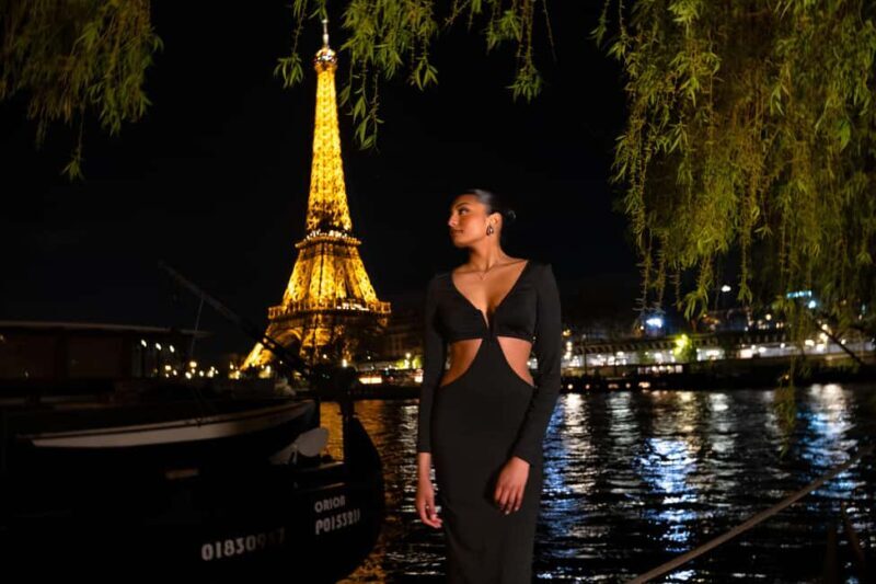 Paris: Private Photoshoot near any chosen Landmark - Discover the Charm of Paris Through a Private Photoshoot