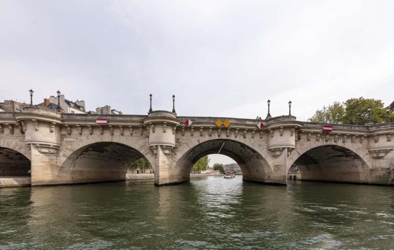 Paris: Private Seine River Cruise - Key Points