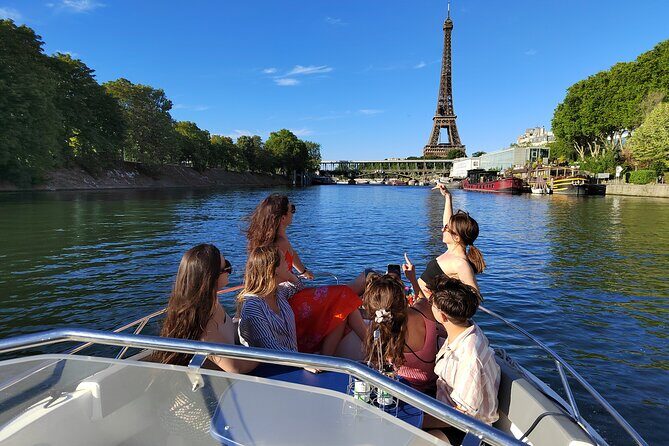 Paris Private Seine River Cruise with Captain - Pricing, Value, and Logistics