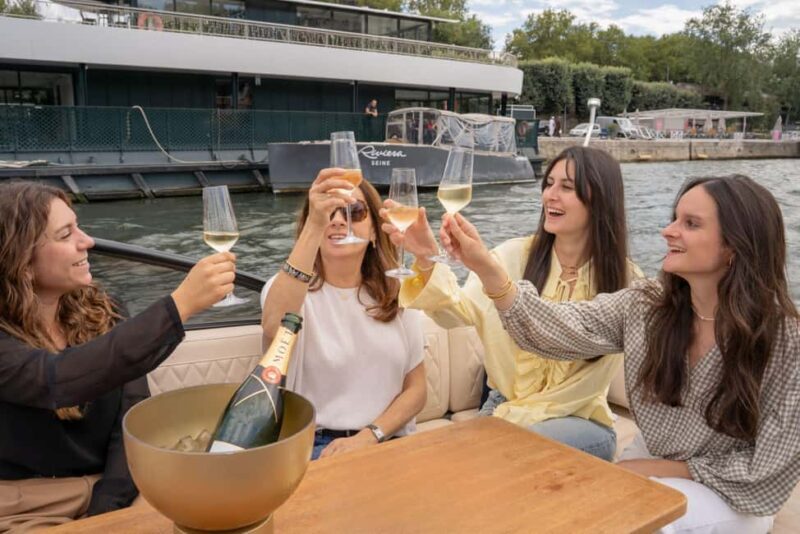 Paris: Private Seine River Cruise with Paris Seine - Comparing Similar Experiences