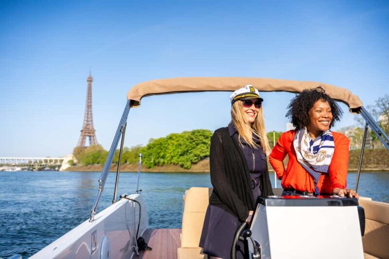 Paris: Private Small Boat Cruise with Rosé and Macarons - FAQ