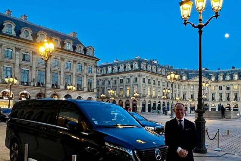 Paris: Private Tour of Main Monuments - A Perfect Blend of Iconic Landmarks and Personal Touches