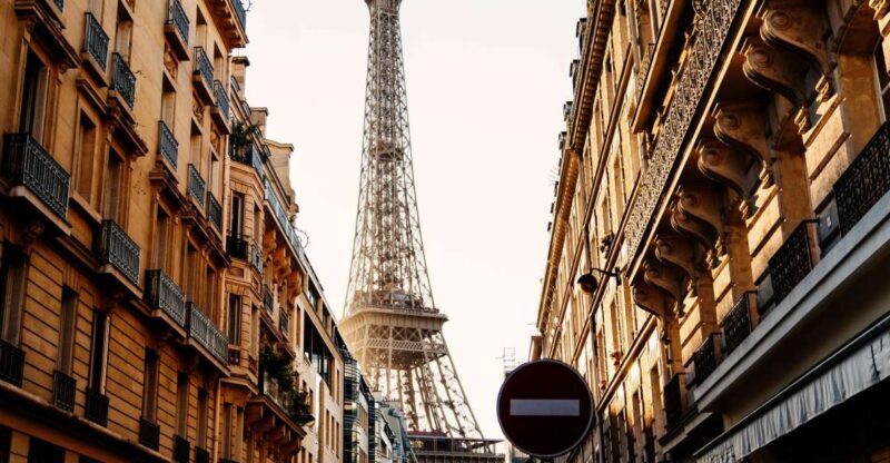 Paris: Private Tour with Locals  Highlights & Hidden Gems - A Closer Look at the Paris Highlights & Hidden Gems Tour