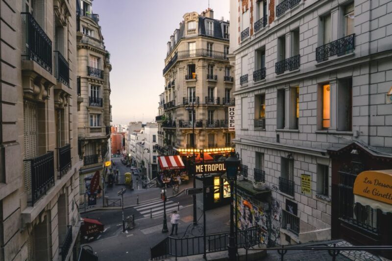 Paris: Private Tour with Personal Guide, Driver, and Vehicle - FAQs